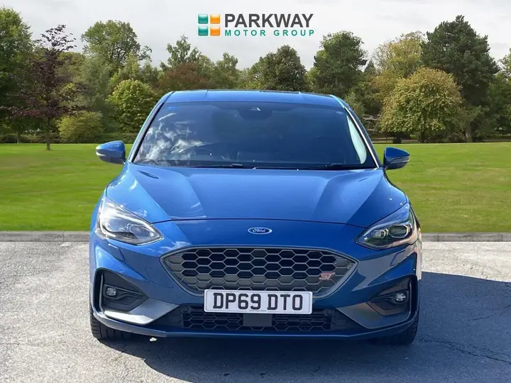 Ford Focus 2019 photo 2