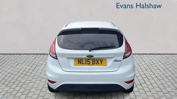 Ford Fiesta 2015 photo 4