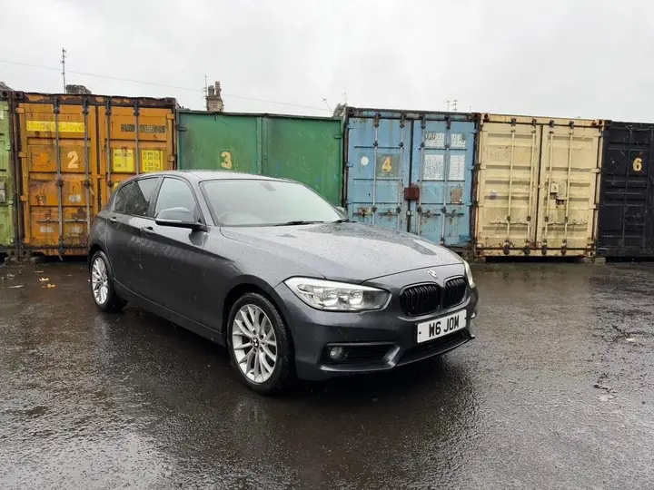 BMW 1 Series 2015 photo 4