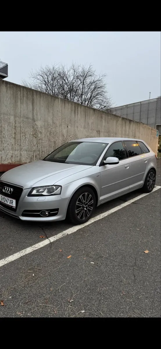 Audi A3 2011 photo 2