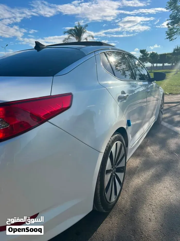 Kia Optima 2012 photo 3