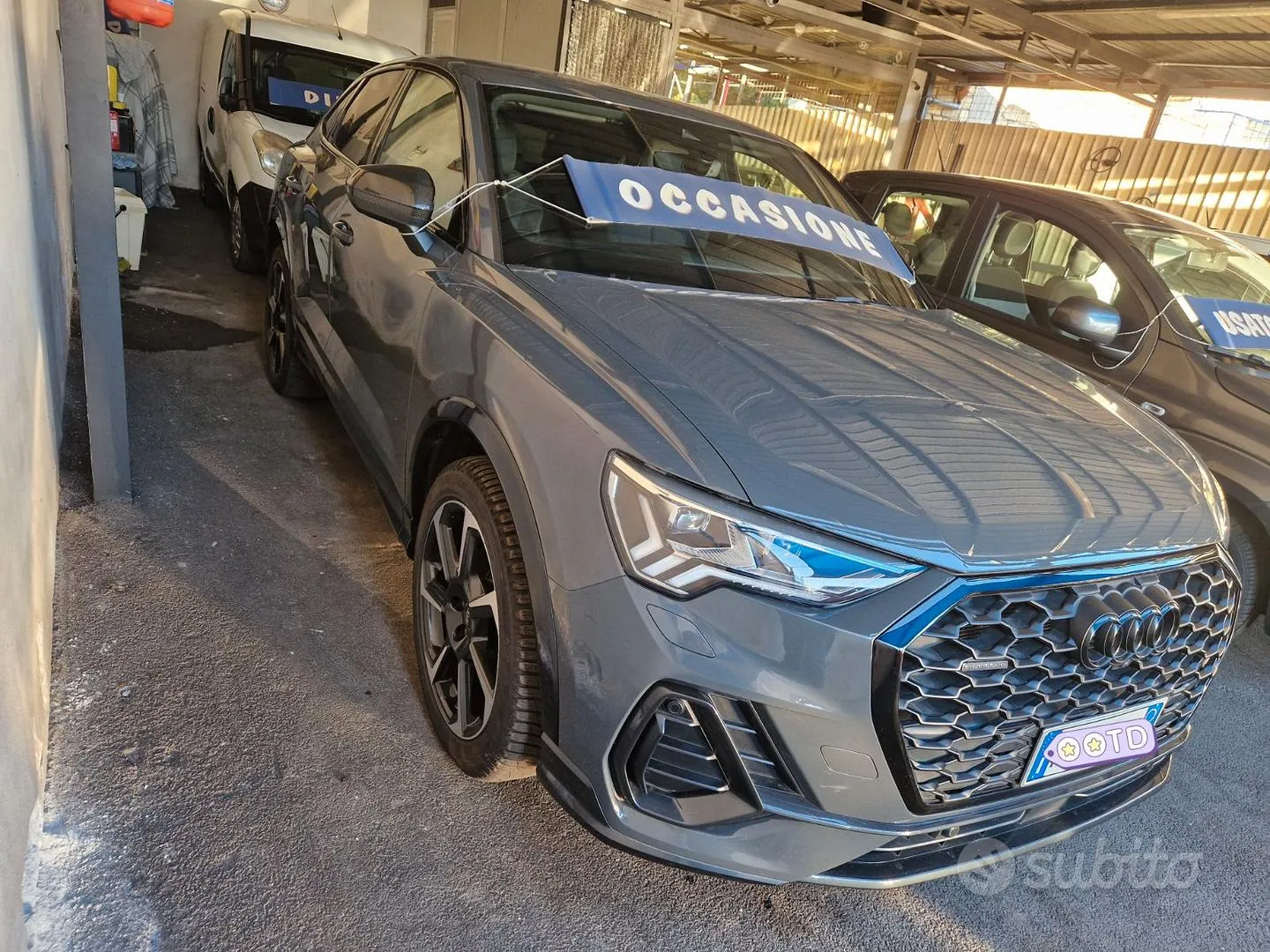 Audi Q3 2021 photo 2