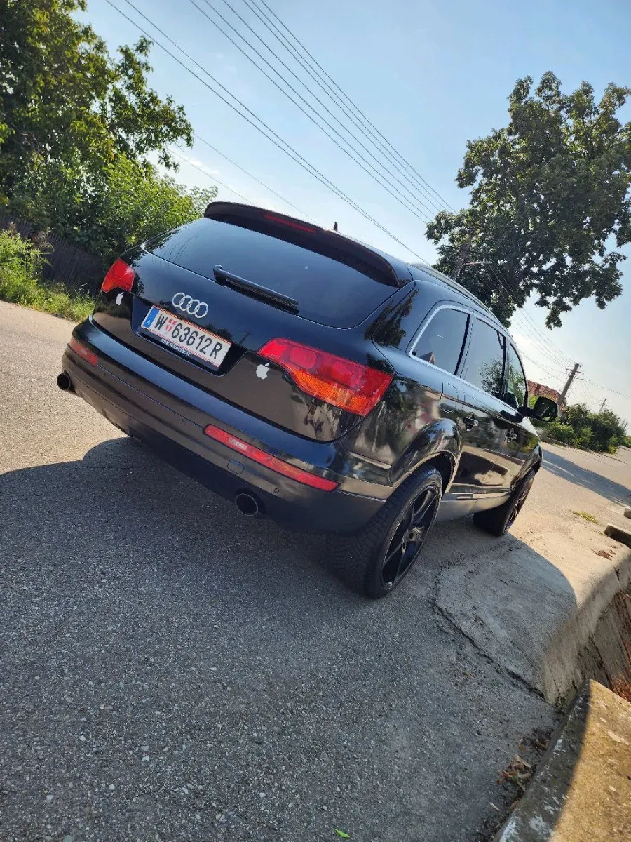Audi Q7 2006 photo 3