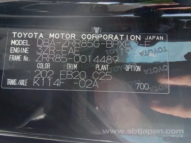 Toyota Voxy 2014 photo 5