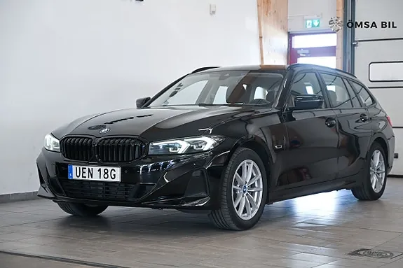 BMW 330E 2023 photo 2
