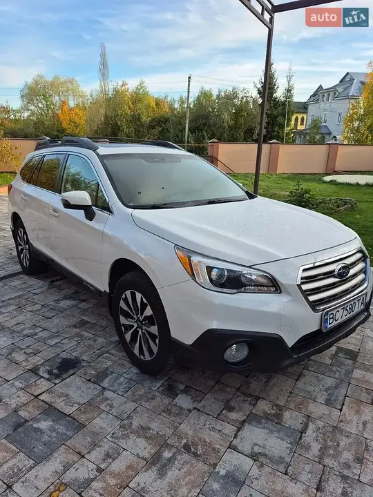 Subaru Outback 2015 photo 2
