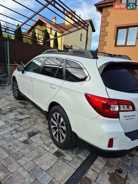 Subaru Outback 2015 photo 5