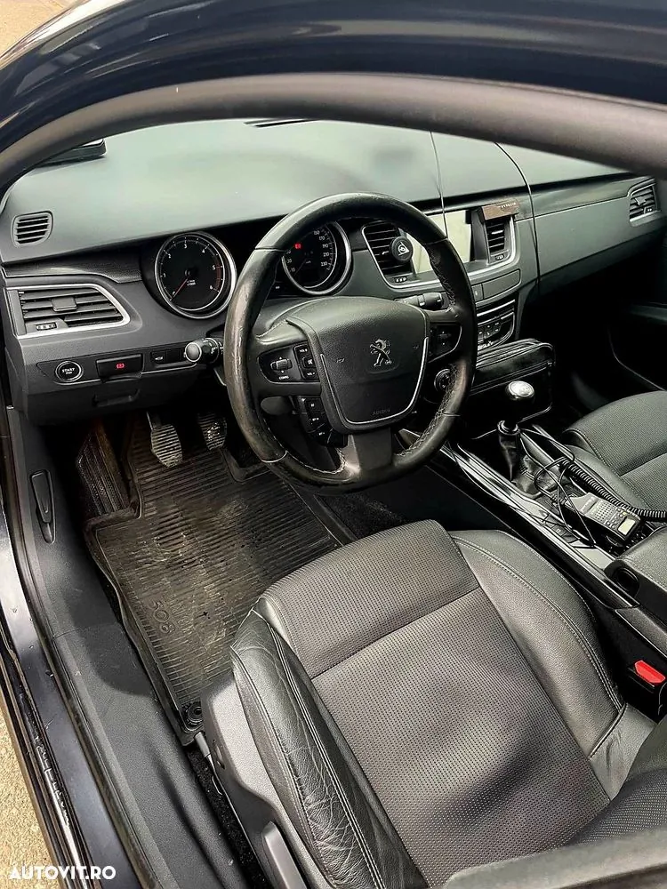 Peugeot 508 2018 photo 2