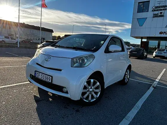 Toyota Iq