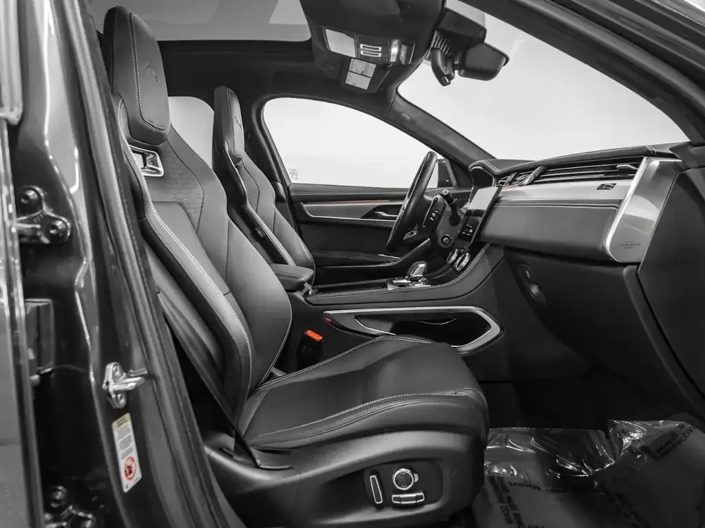 Jaguar F-Pace 2024 photo 5