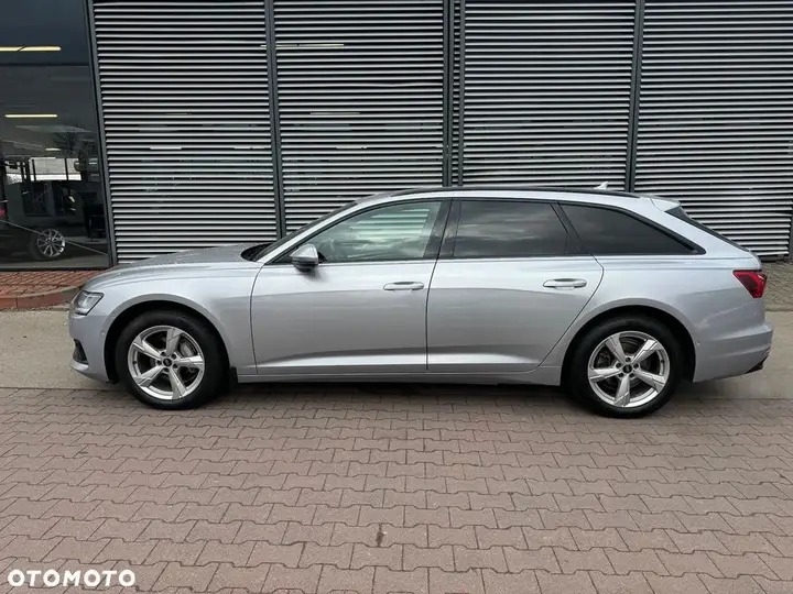 Audi A6 Avant 2021 photo 2