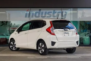 Honda Fit 2017 photo 3