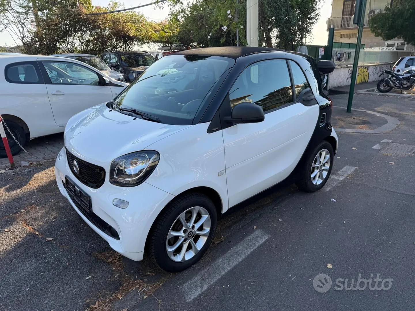Smart Fortwo 2018 photo 2