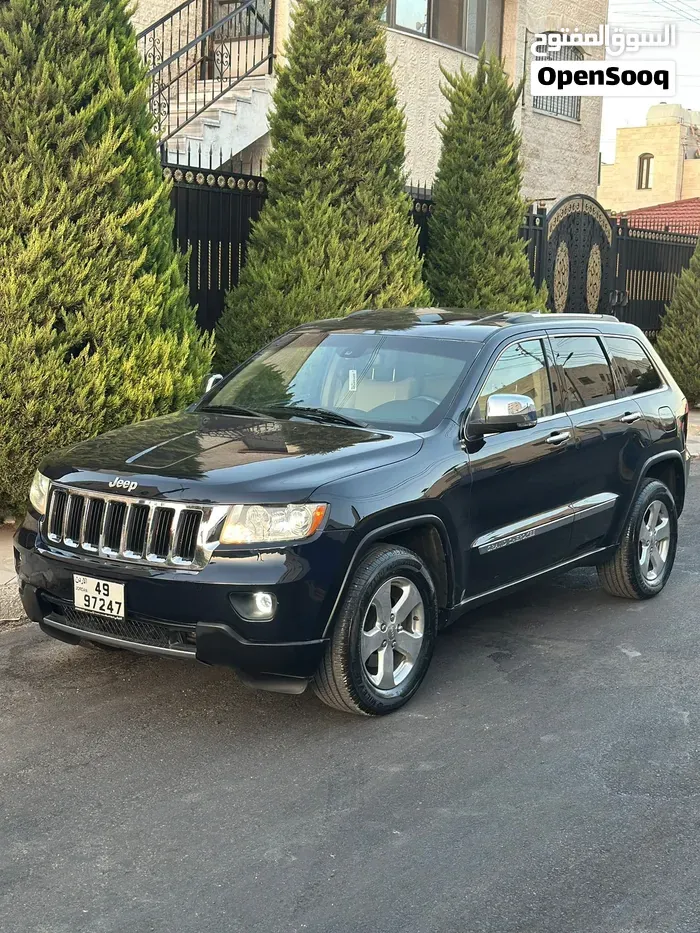 Jeep Cherokee 2011 photo 4