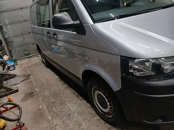 Volkswagen Transporter 2014 photo 2