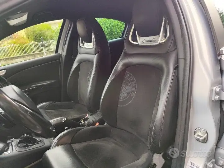 Alfa Romeo Giulietta 2014 photo 5