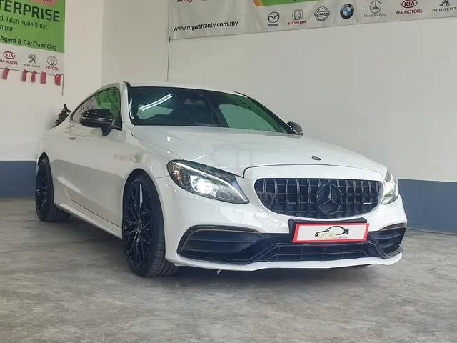Mercedes-Benz C200