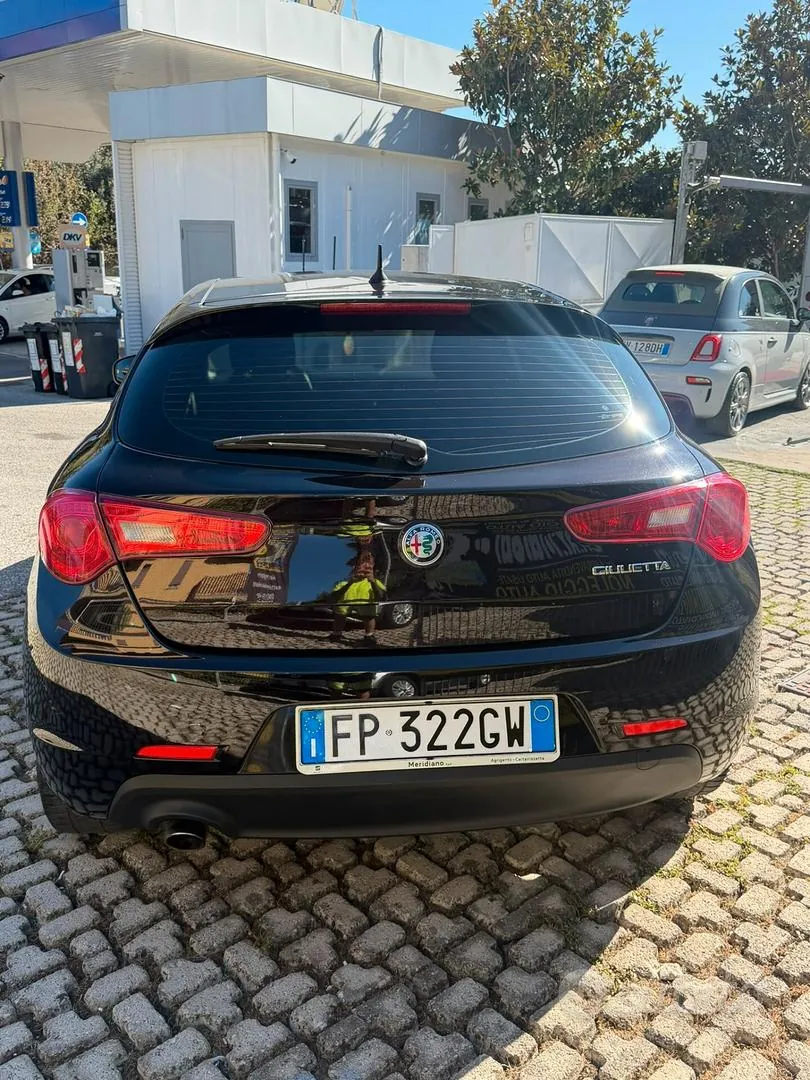Alfa Romeo Giulietta 2018 photo 5