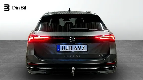 Volkswagen Passat 2025 photo 5