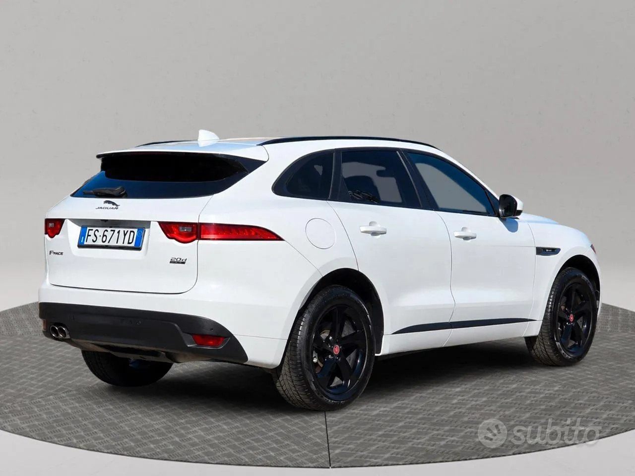 Jaguar F-Pace 2018 photo 4