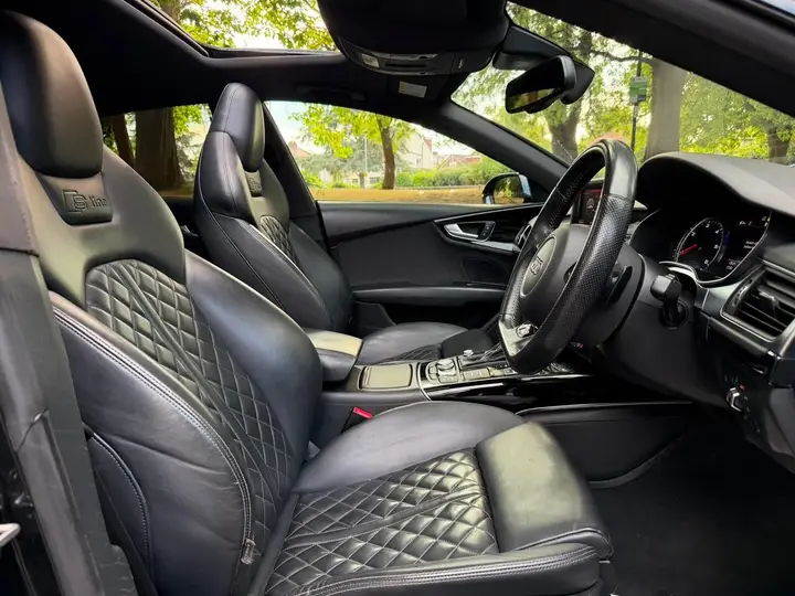 Audi A7 2017 photo 2
