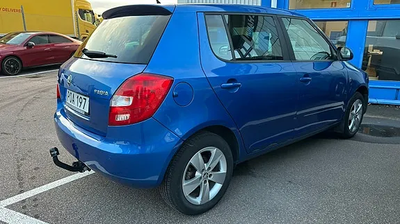 Skoda Fabia 2015 photo 3