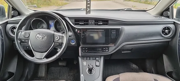 Toyota Auris 2016 photo 5