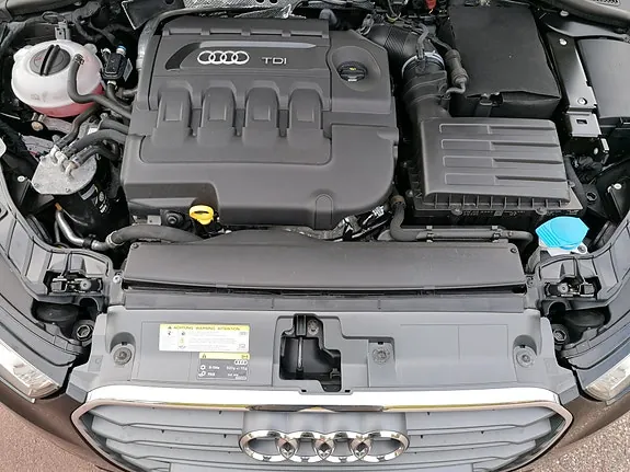 Audi A3 2016 photo 3