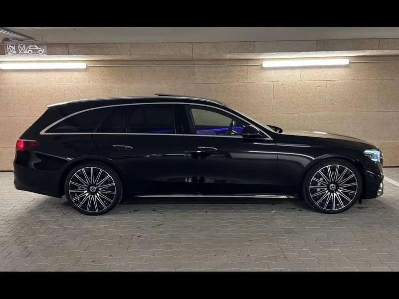 Mercedes-Benz E 220 2024 photo 4