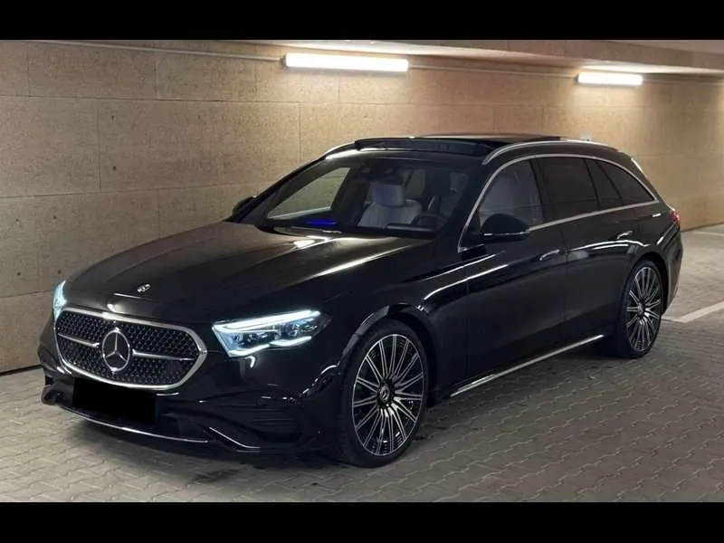 Mercedes-Benz E 220