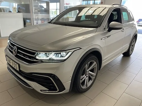 Volkswagen Tiguan 2021 photo 2