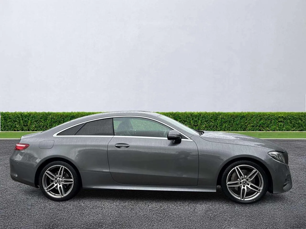 Mercedes-Benz E-Class 2019 photo 3