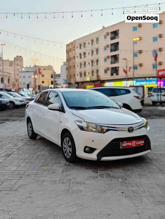 Toyota Yaris 2017 photo 3