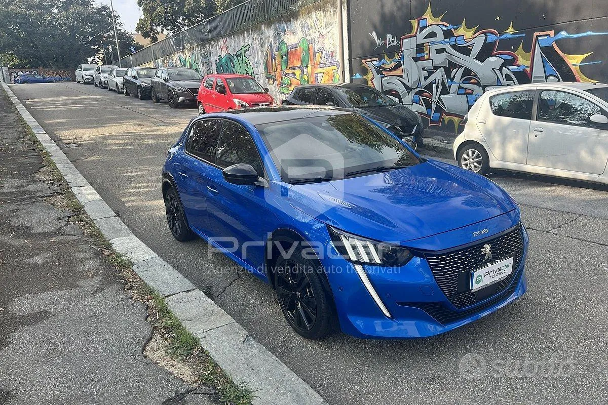 Peugeot 208 2023 photo 3