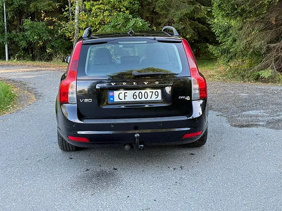 Volvo V50 2011 photo 4