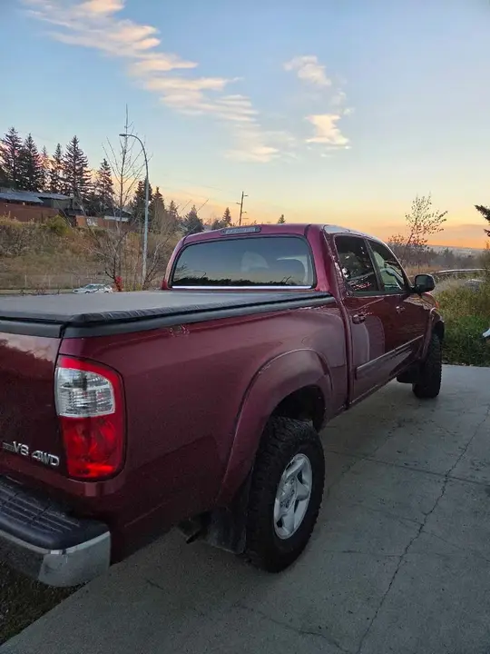 Toyota Tundra 2004 photo 5