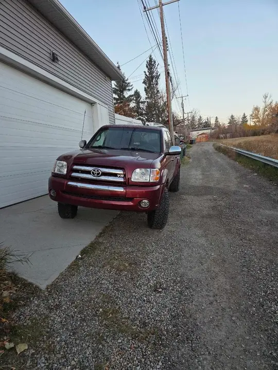 Toyota Tundra 2004 photo 2