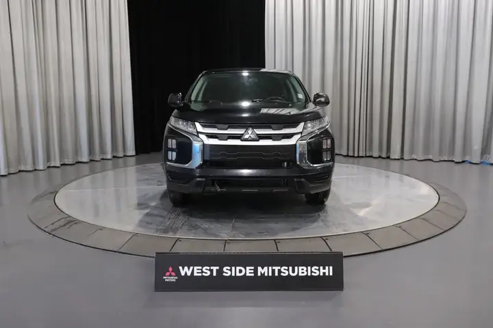 Mitsubishi Rvr 2027 photo 2