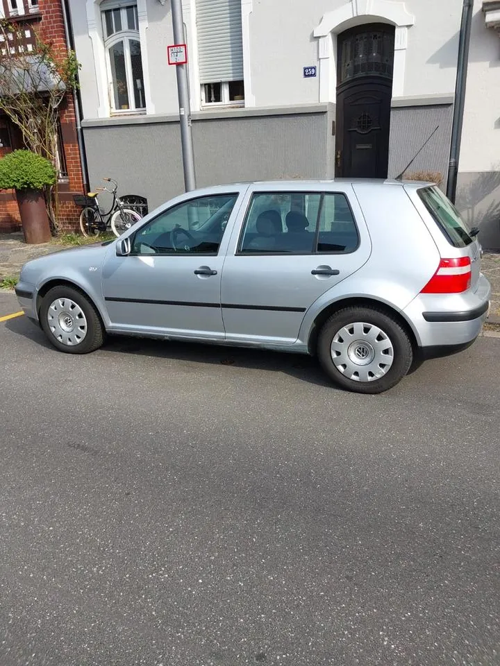 Volkswagen Golf 4