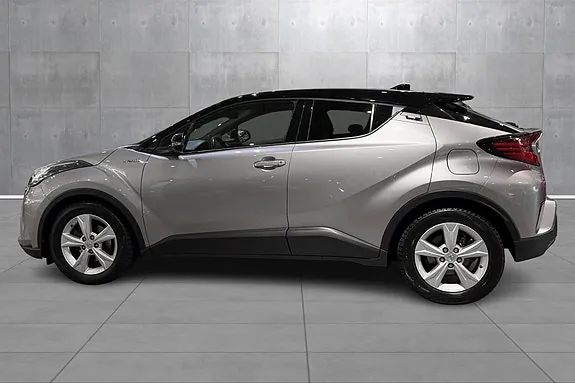 Toyota C-Hr 2021 photo 2