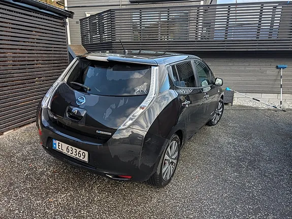 Nissan Leaf 2015 photo 3
