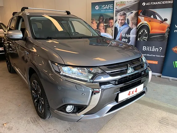 Mitsubishi Outlander 2016 photo 2