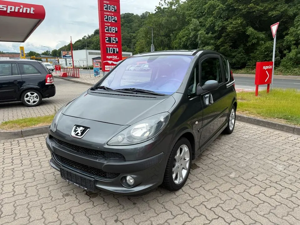 Peugeot 1007