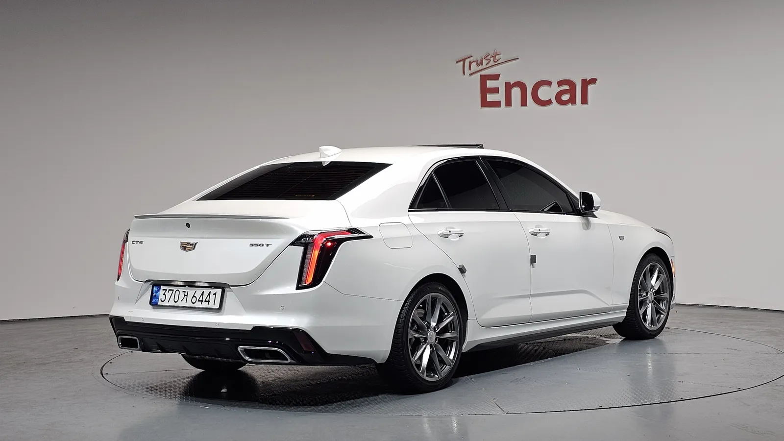 Cadillac Ct4