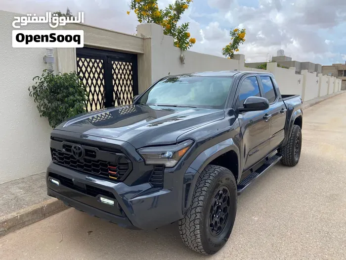Toyota Tacoma 2025 photo 3
