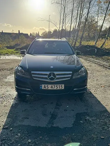 Mercedes-Benz C 200 D 2012 photo 4