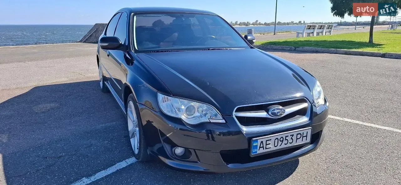 Subaru Legacy 2006 photo 2