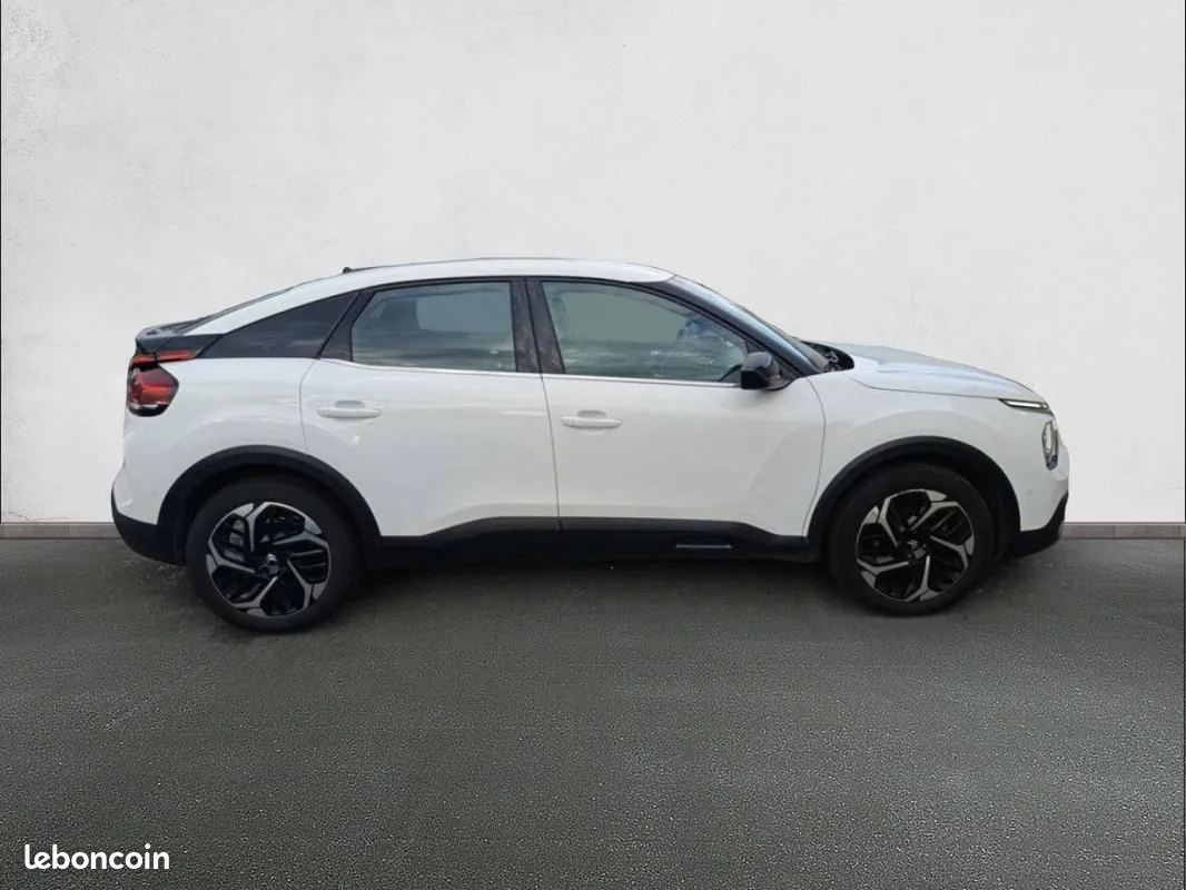 Citroen C4 2023 photo 4