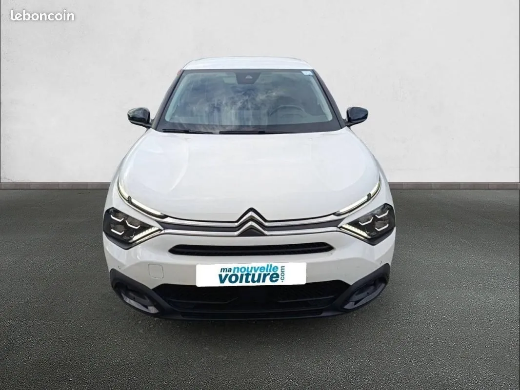Citroen C4 2023 photo 2