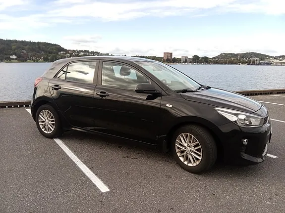 Kia Rio 2017 photo 5
